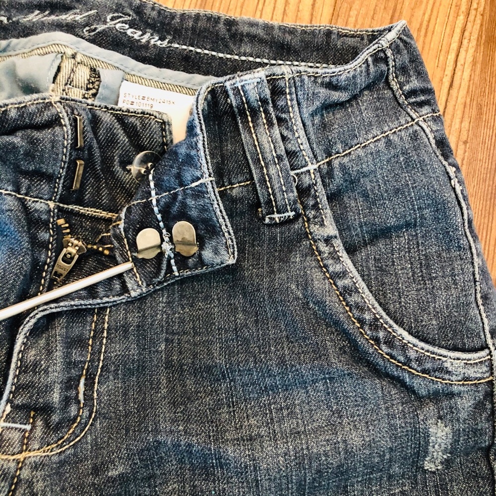 Jeans - Picture 2 of 4